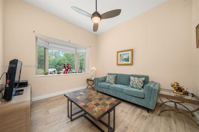 9526 Kingfisher Place, Sebring, FL 33875