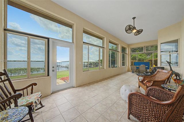 9526 Kingfisher Place, Sebring, FL 33875