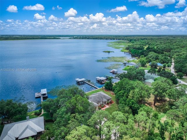 9526 Kingfisher Place, Sebring, FL 33875