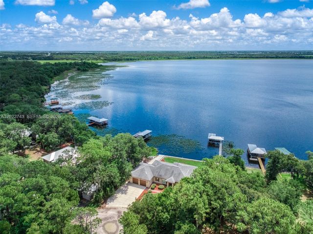 9526 Kingfisher Place, Sebring, FL 33875