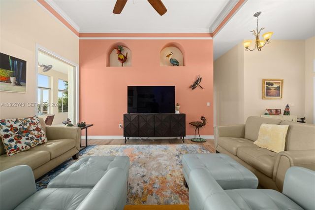 9526 Kingfisher Place, Sebring, FL 33875