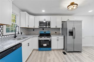 21 Gibson Road RD, Hampton, VA 23669