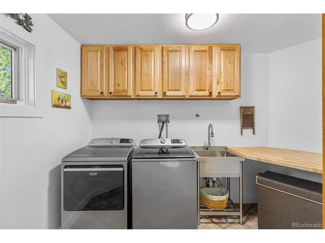 31452 N Bermuda Dunes Dr, Evergreen, CO 80439