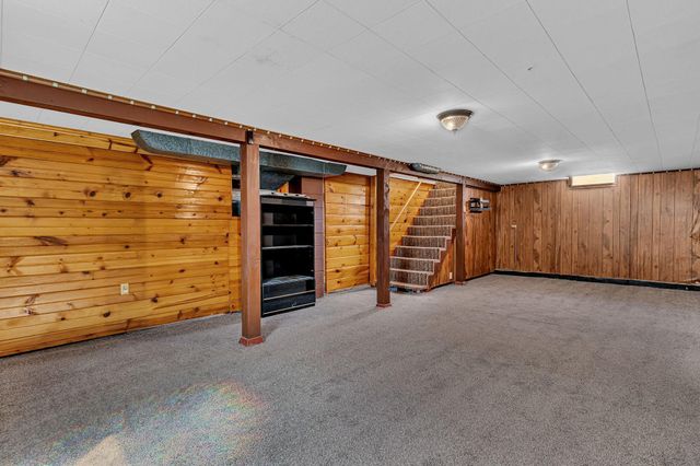 813 Augusta Avenue, Willmar, MN 56201
