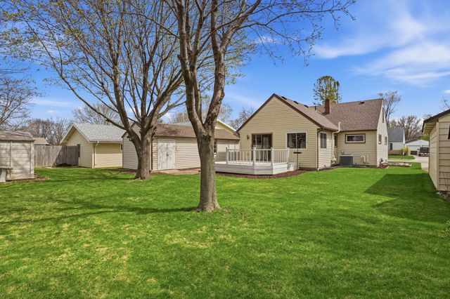 813 Augusta Avenue, Willmar, MN 56201
