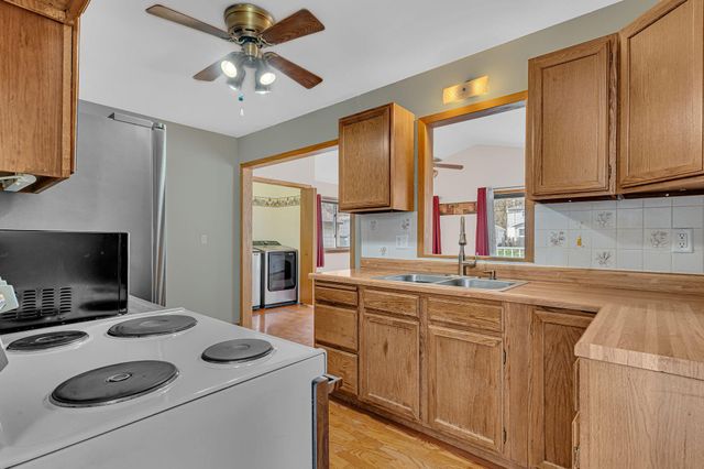 813 Augusta Avenue, Willmar, MN 56201