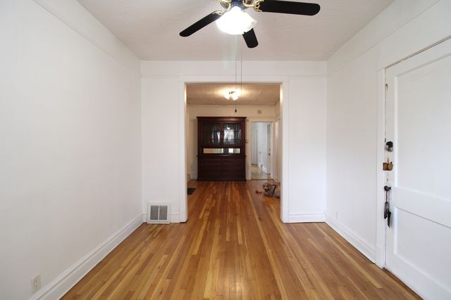 3642 N Albany Avenue, Chicago, IL 60618