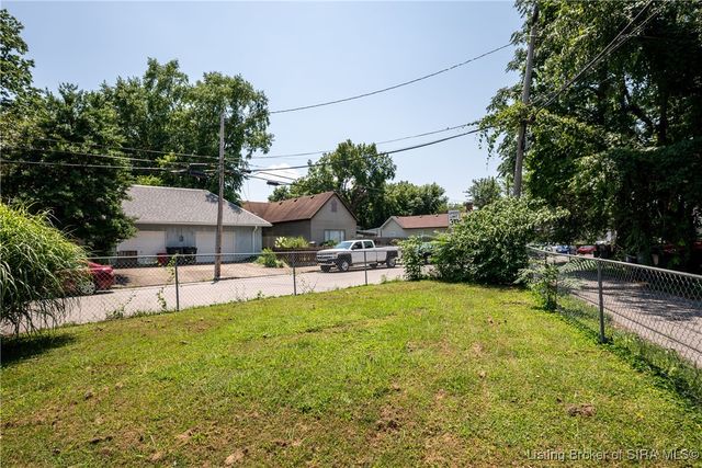 1139 Beeler Street, New Albany, IN 47150