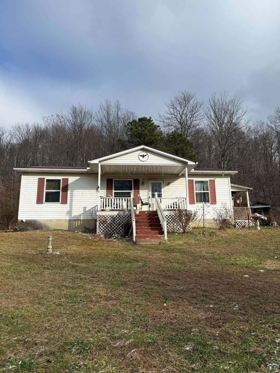1240 Finger Board Road, Vanceburg, KY 41179