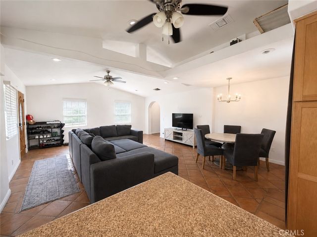 376 E 12th, Beaumont, CA 92223