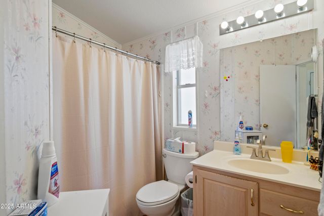 30670 S WANDERING Way 165, Congress, AZ 85332