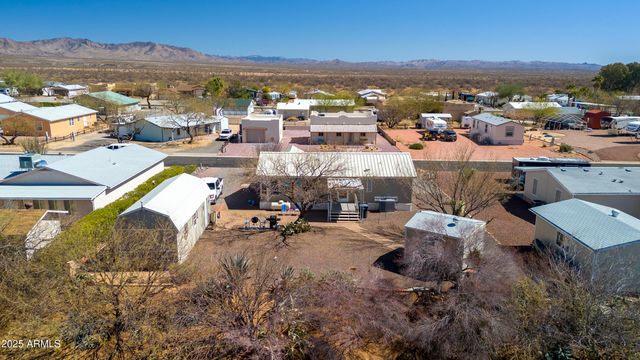 30670 S WANDERING Way 165, Congress, AZ 85332