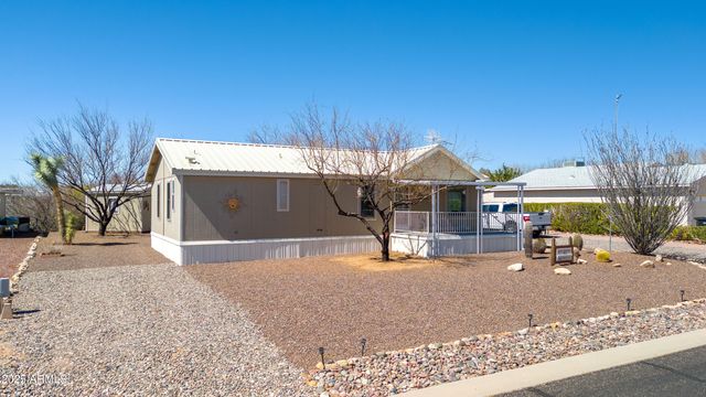 30670 S WANDERING Way 165, Congress, AZ 85332