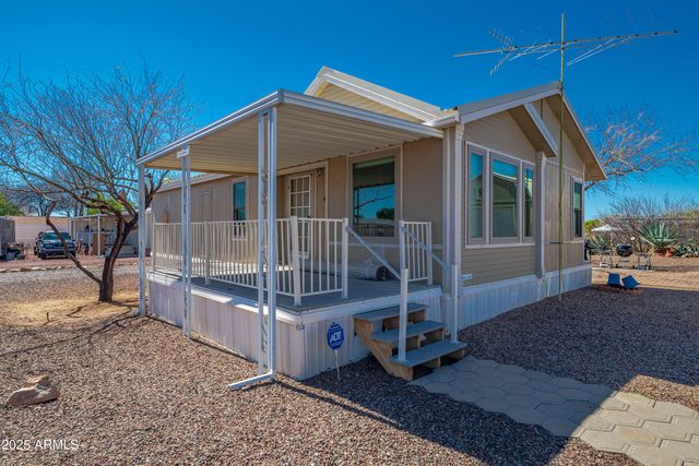 30670 S WANDERING Way 165, Congress, AZ 85332