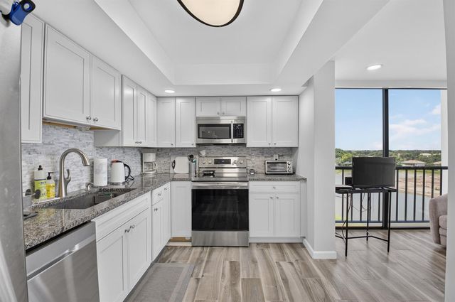7738 Lakeside Boulevard 371, Boca Raton, FL 33434