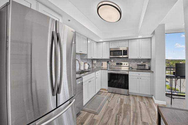 7738 Lakeside Boulevard 371, Boca Raton, FL 33434