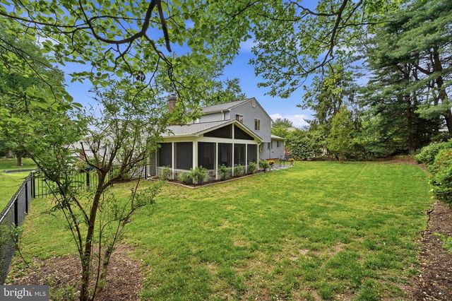 2304 HIDDEN VALLEY LN, Silver Spring, MD 20904