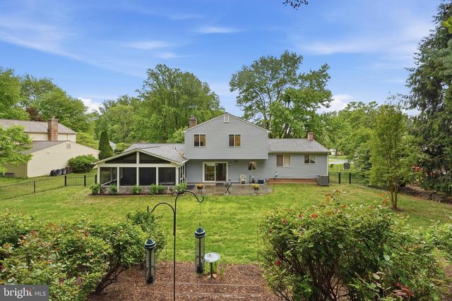 2304 HIDDEN VALLEY LN, Silver Spring, MD 20904