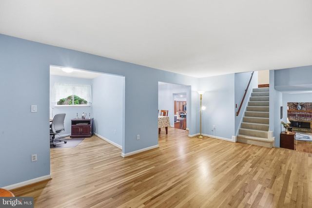 2304 HIDDEN VALLEY LN, Silver Spring, MD 20904