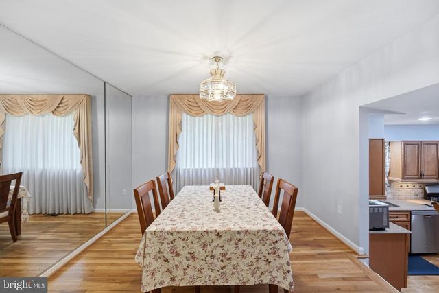 2304 HIDDEN VALLEY LN, Silver Spring, MD 20904