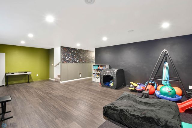 6800 14TH Street S, Fargo, ND 58104