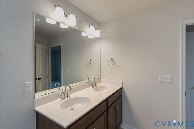 8443 Villetta Pointe Ln, Mechanicsville, VA 23116
