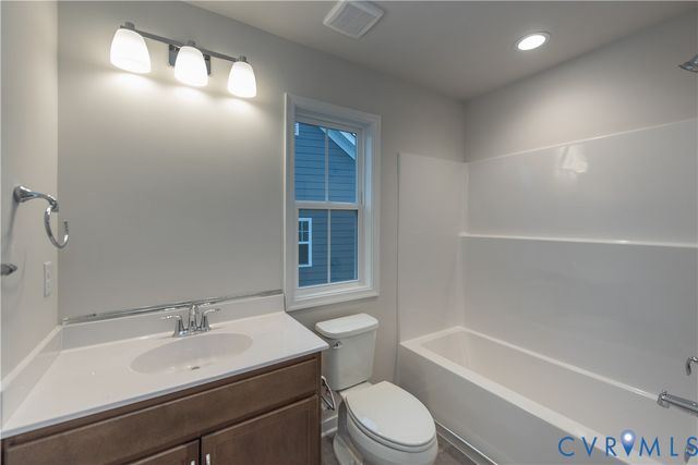8443 Villetta Pointe Ln, Mechanicsville, VA 23116