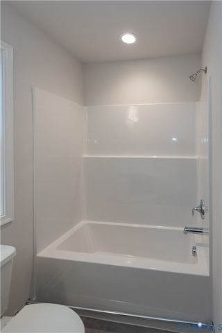 8443 Villetta Pointe Ln, Mechanicsville, VA 23116