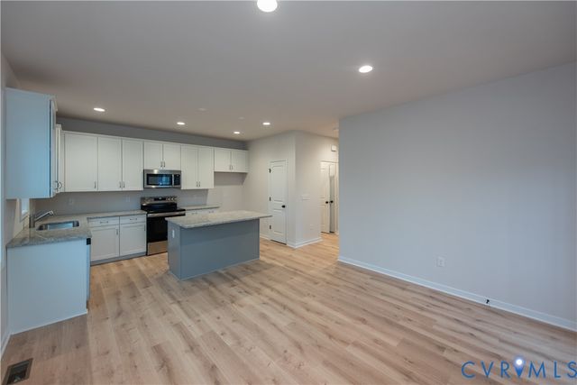 8443 Villetta Pointe Ln, Mechanicsville, VA 23116