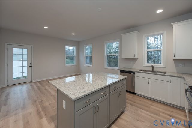 8443 Villetta Pointe Ln, Mechanicsville, VA 23116