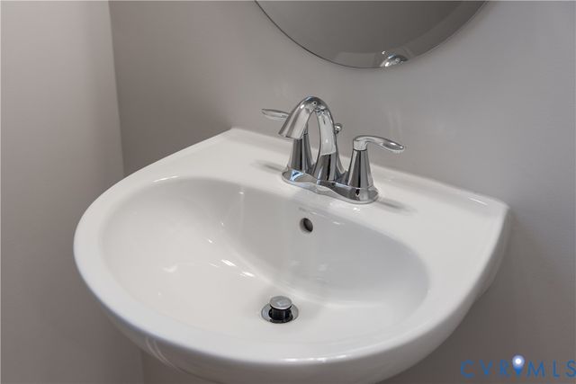 8443 Villetta Pointe Ln, Mechanicsville, VA 23116