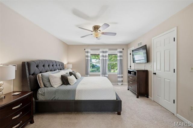 1131 Hawken Place, Webster Groves, MO 63119