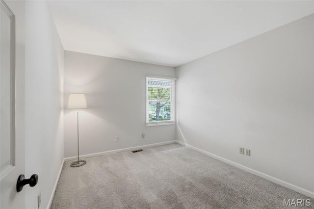 1131 Hawken Place, Webster Groves, MO 63119