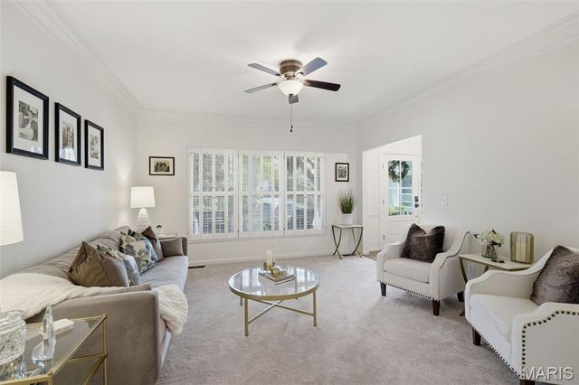 1131 Hawken Place, Webster Groves, MO 63119
