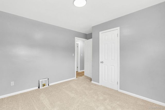 20220 Lahser Road, Detroit, MI 48219