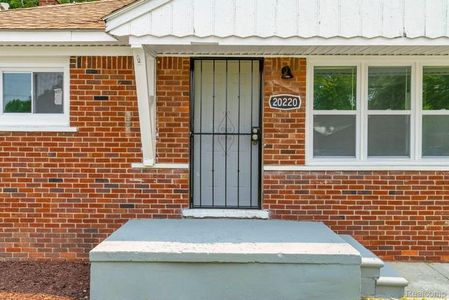 20220 Lahser Road, Detroit, MI 48219
