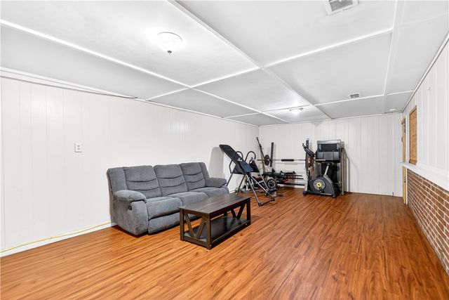 710 Santone Drive, Hempfield Twp, PA 15601