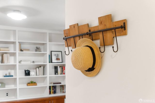 100 Farnum Street, San Francisco, CA 94131