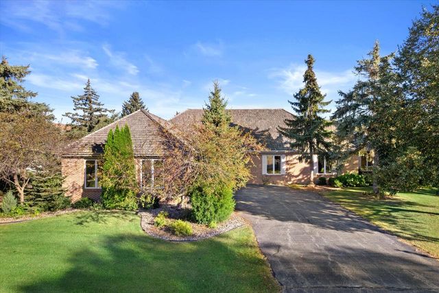 7306 Forty Acre ROAD, Franksville, WI 53126