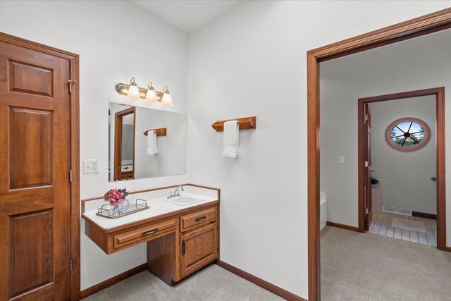 7306 Forty Acre ROAD, Franksville, WI 53126