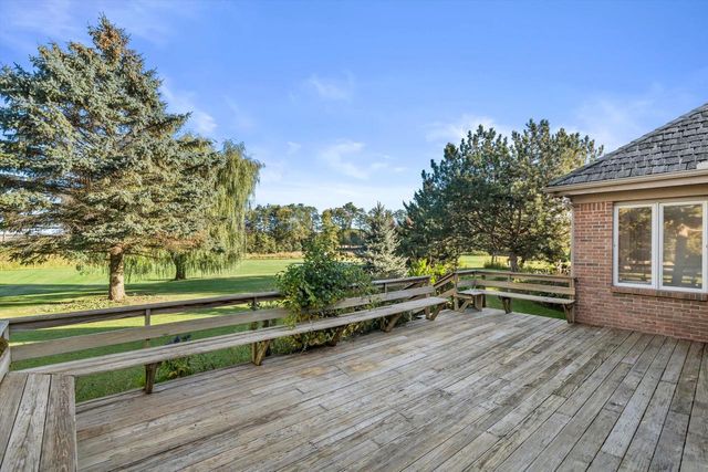 7306 Forty Acre ROAD, Franksville, WI 53126