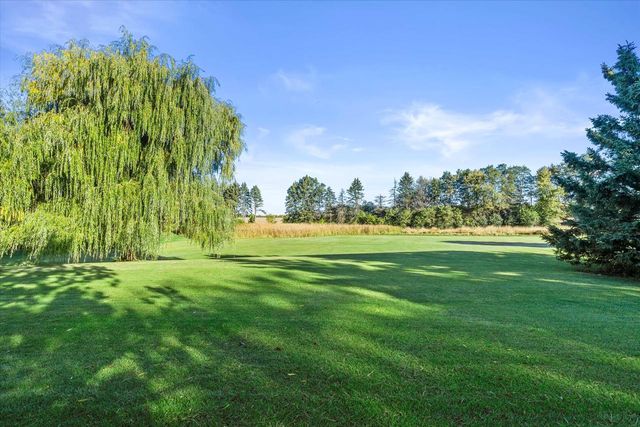 7306 Forty Acre ROAD, Franksville, WI 53126