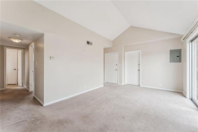 126 Jamestown F, Scott Twp, PA 15216