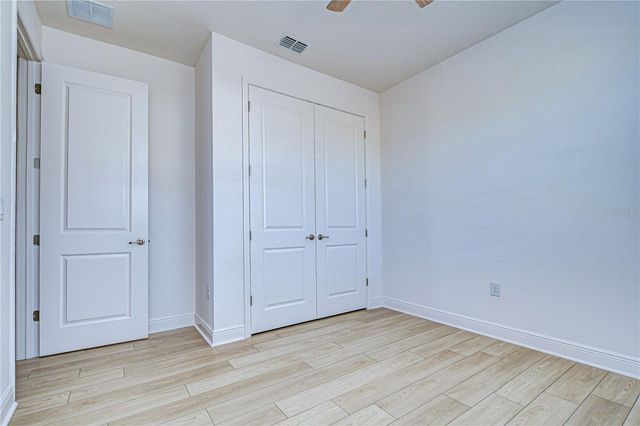 10027 DOLPHIN GULL CIRCLE, Thonotosassa, FL 33592