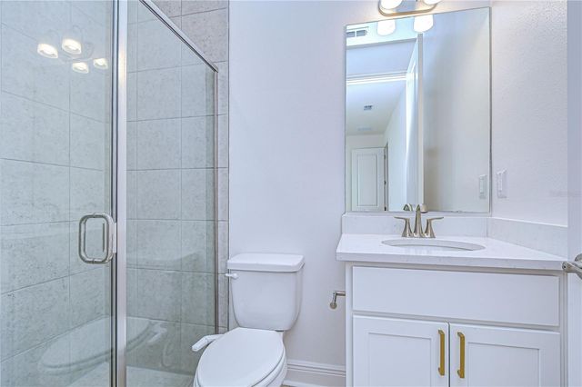 10027 DOLPHIN GULL CIRCLE, Thonotosassa, FL 33592