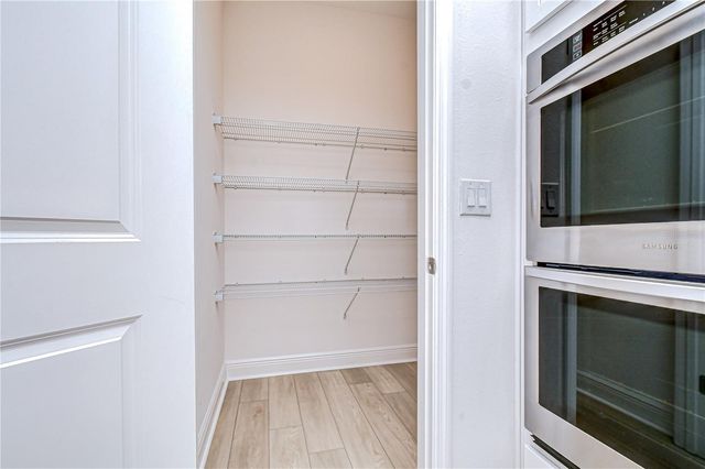 10027 DOLPHIN GULL CIRCLE, Thonotosassa, FL 33592