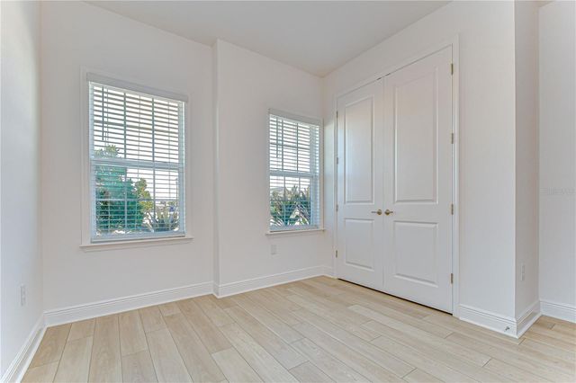 10027 DOLPHIN GULL CIRCLE, Thonotosassa, FL 33592