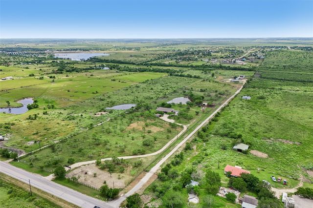 8004 Niederwald Strasse, Kyle, TX 78640