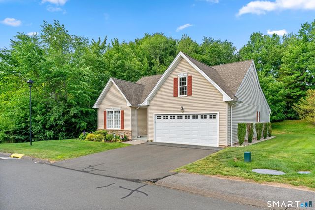 26 Mystique Lane 26, Cromwell, CT 06416