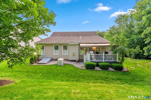 26 Mystique Lane 26, Cromwell, CT 06416